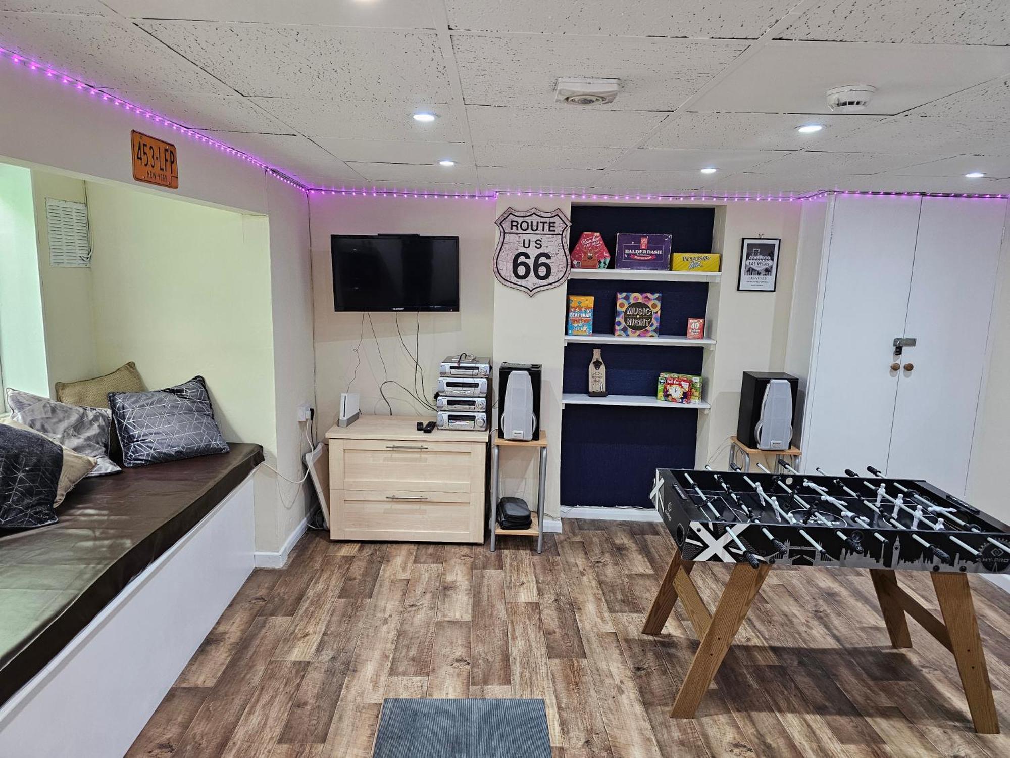 Ground Floor Apartment Up To 6 Guests With Games Chill Out Room Scarborough Extérieur photo